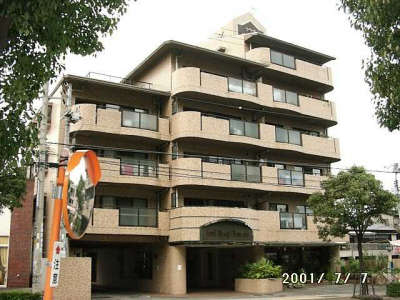 リベール岡田