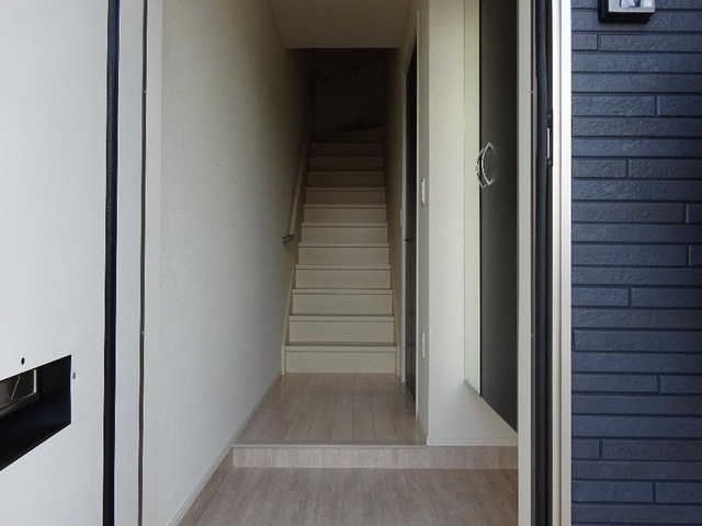 玄関 同タイプモデル 写真7