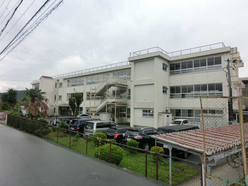 鶴居中学校まで2041m (徒歩26分) 写真22