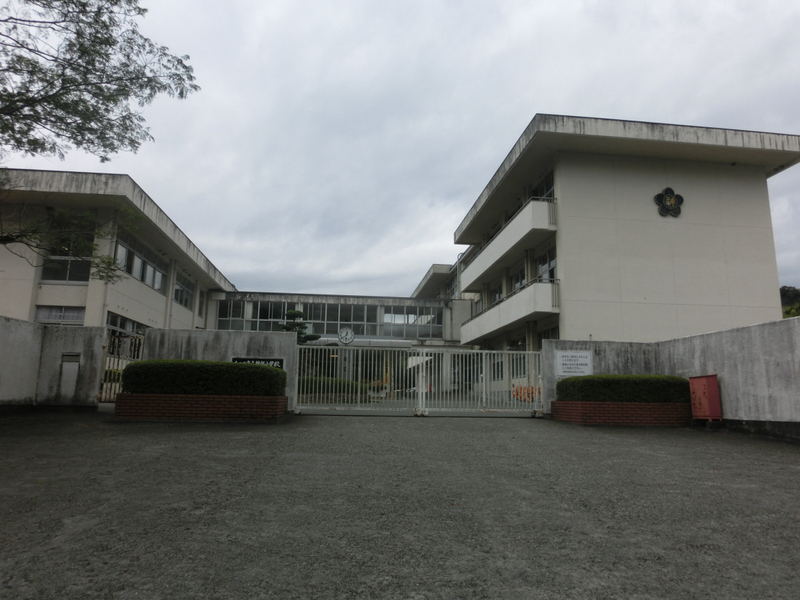神部小学校まで1268m (徒歩16分) 写真21
