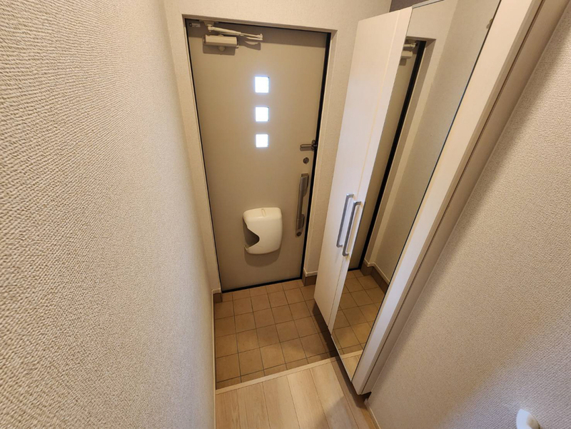 玄関 写真7
