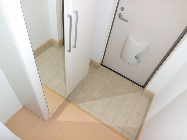 玄関 写真7