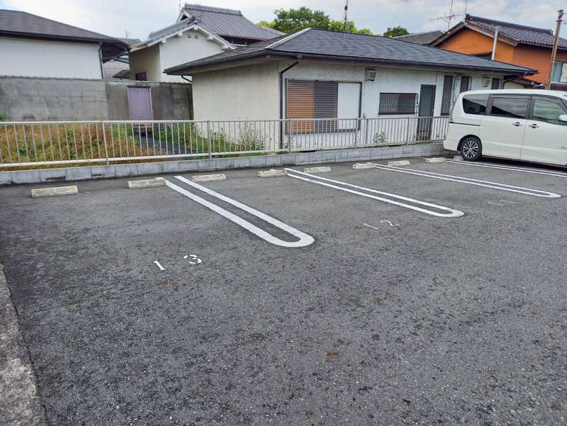 駐車場 写真10