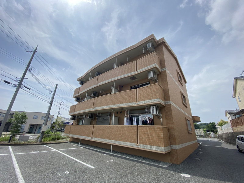 アーバン・フラッツ加西