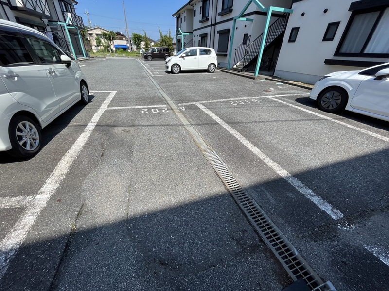 駐車場 写真13