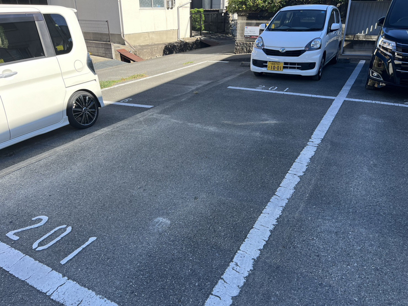 駐車場 写真10
