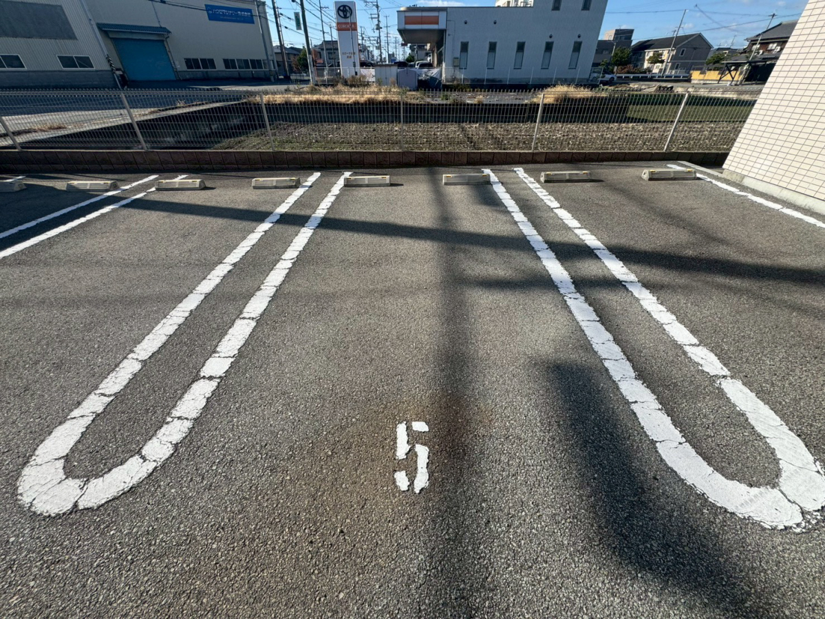 駐車場 写真10