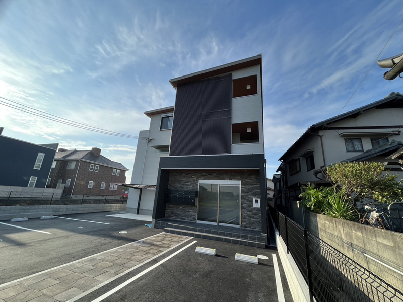 フォンターナ飾磨