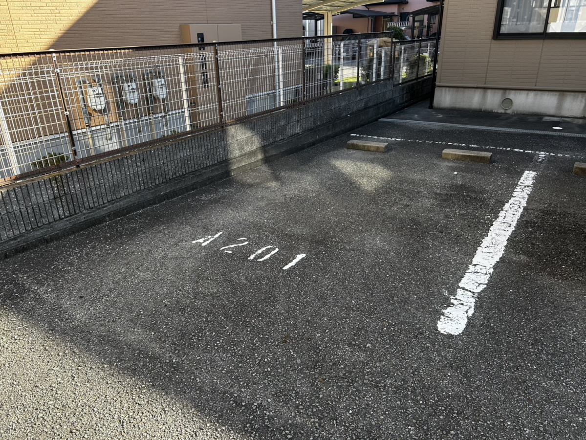 駐車場 写真10