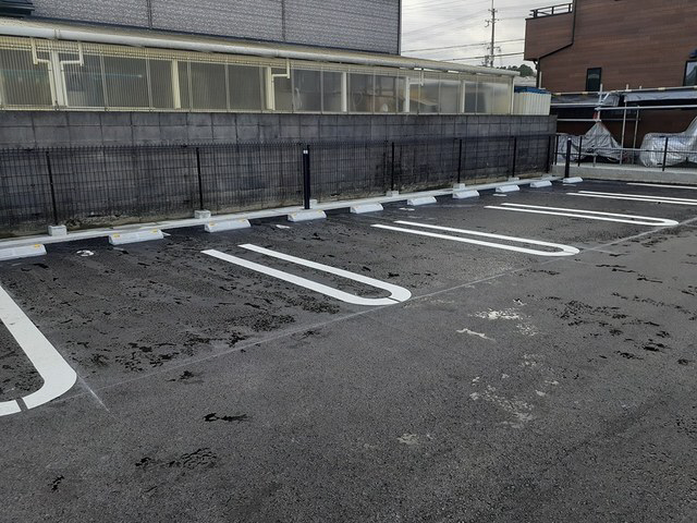 駐車場 写真11