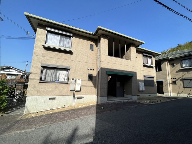 シャーメゾンさくら坂F