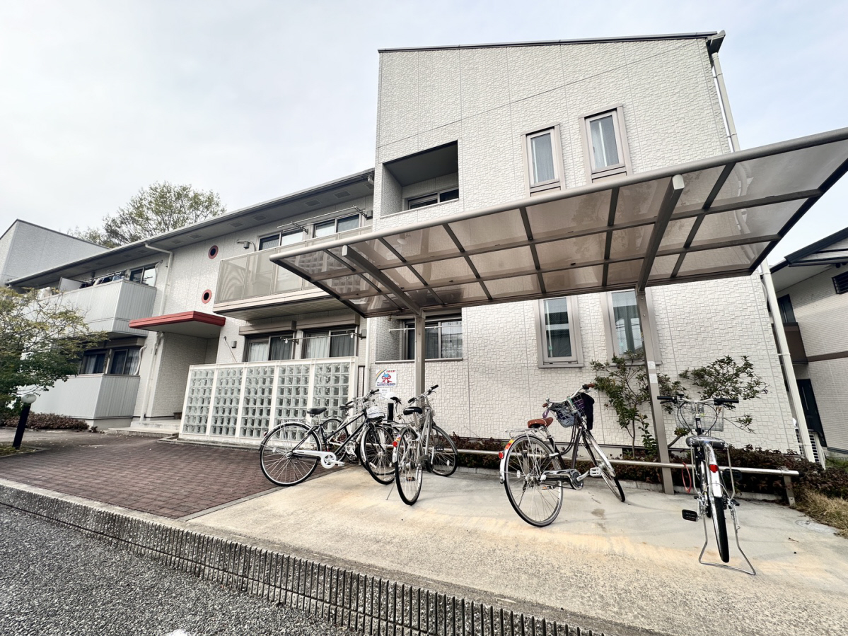 ラシードコート