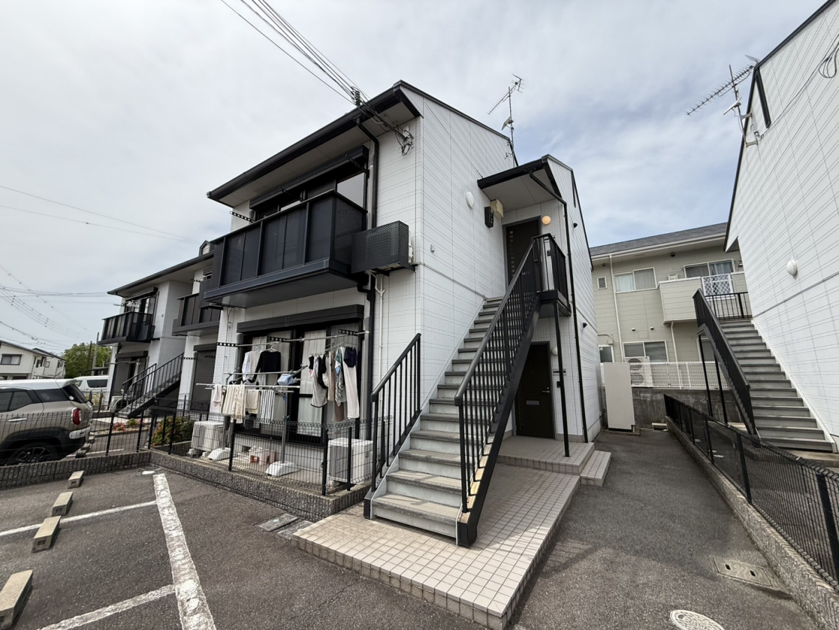 フローラ　C棟