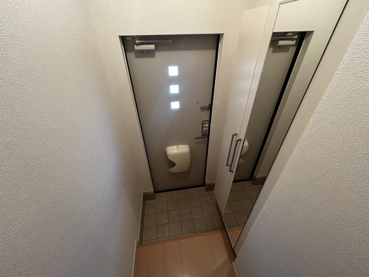 玄関 写真7