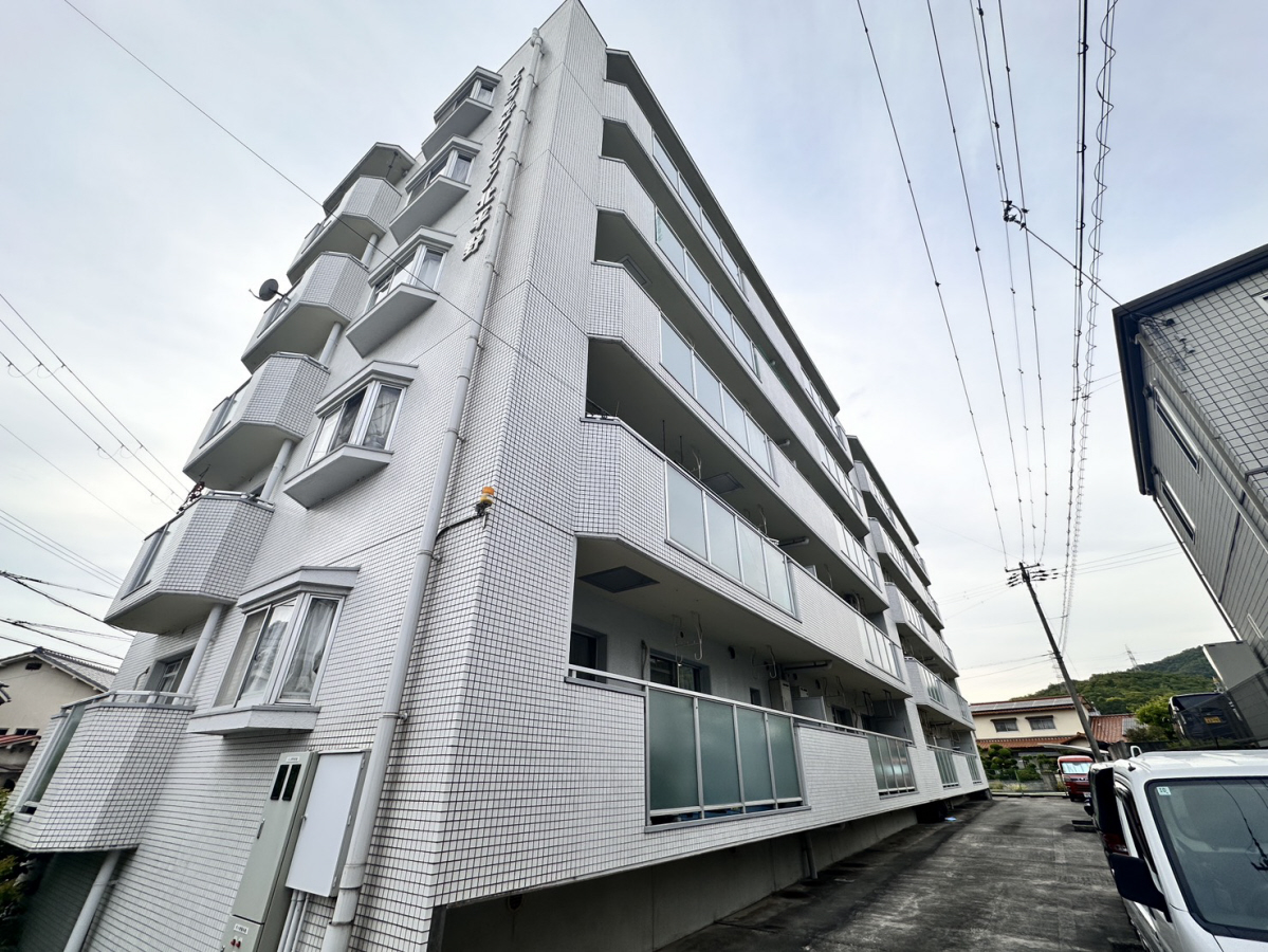 エメラルドマンション北平野