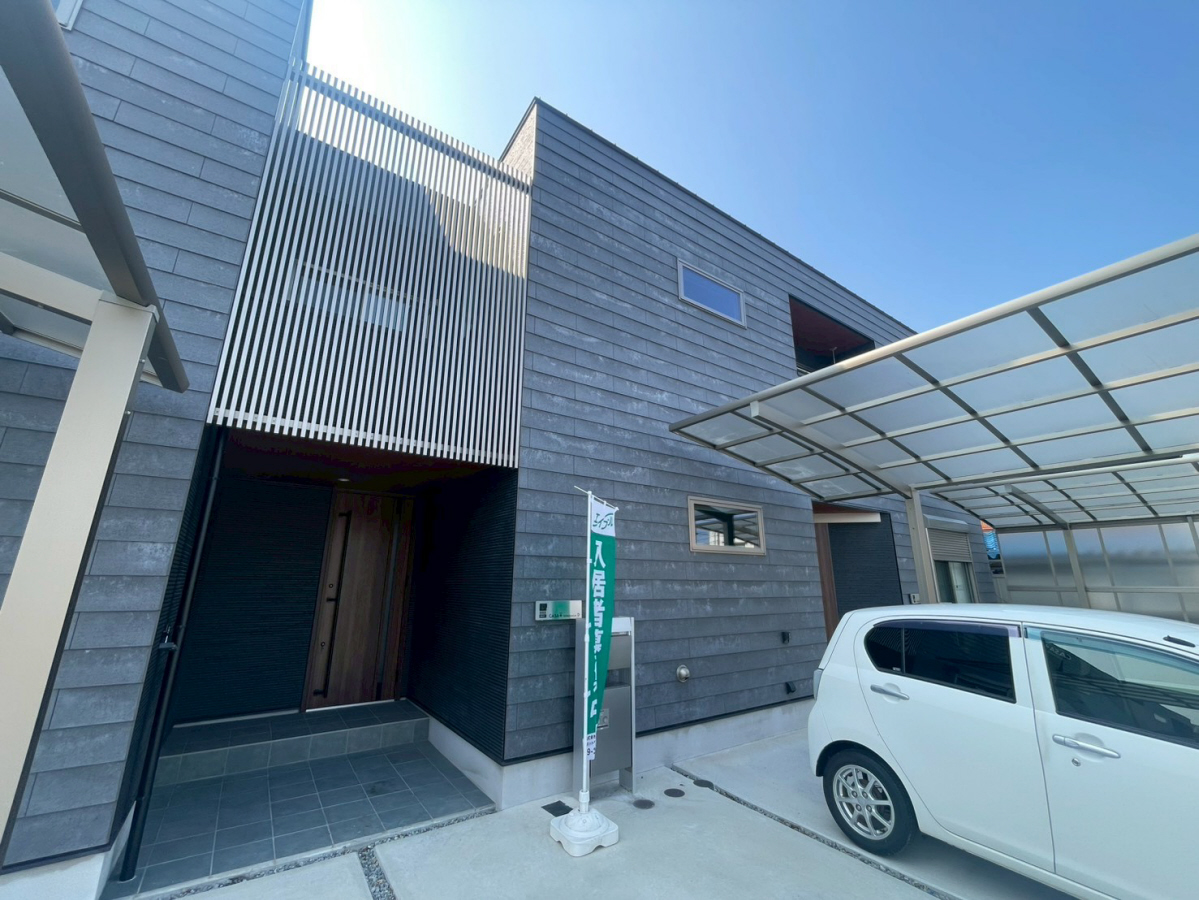 CASA+TOMINAGA　D
