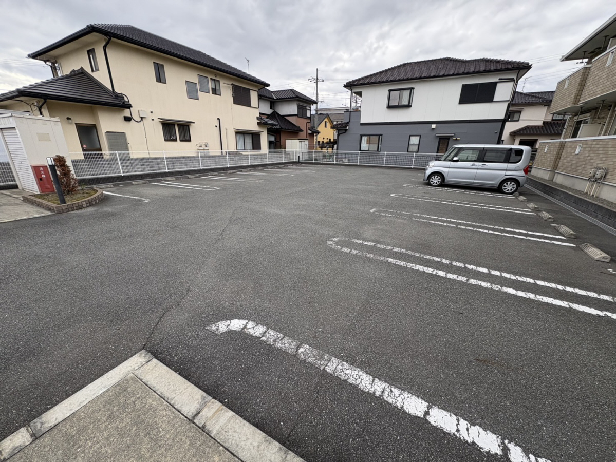 駐車場 写真10