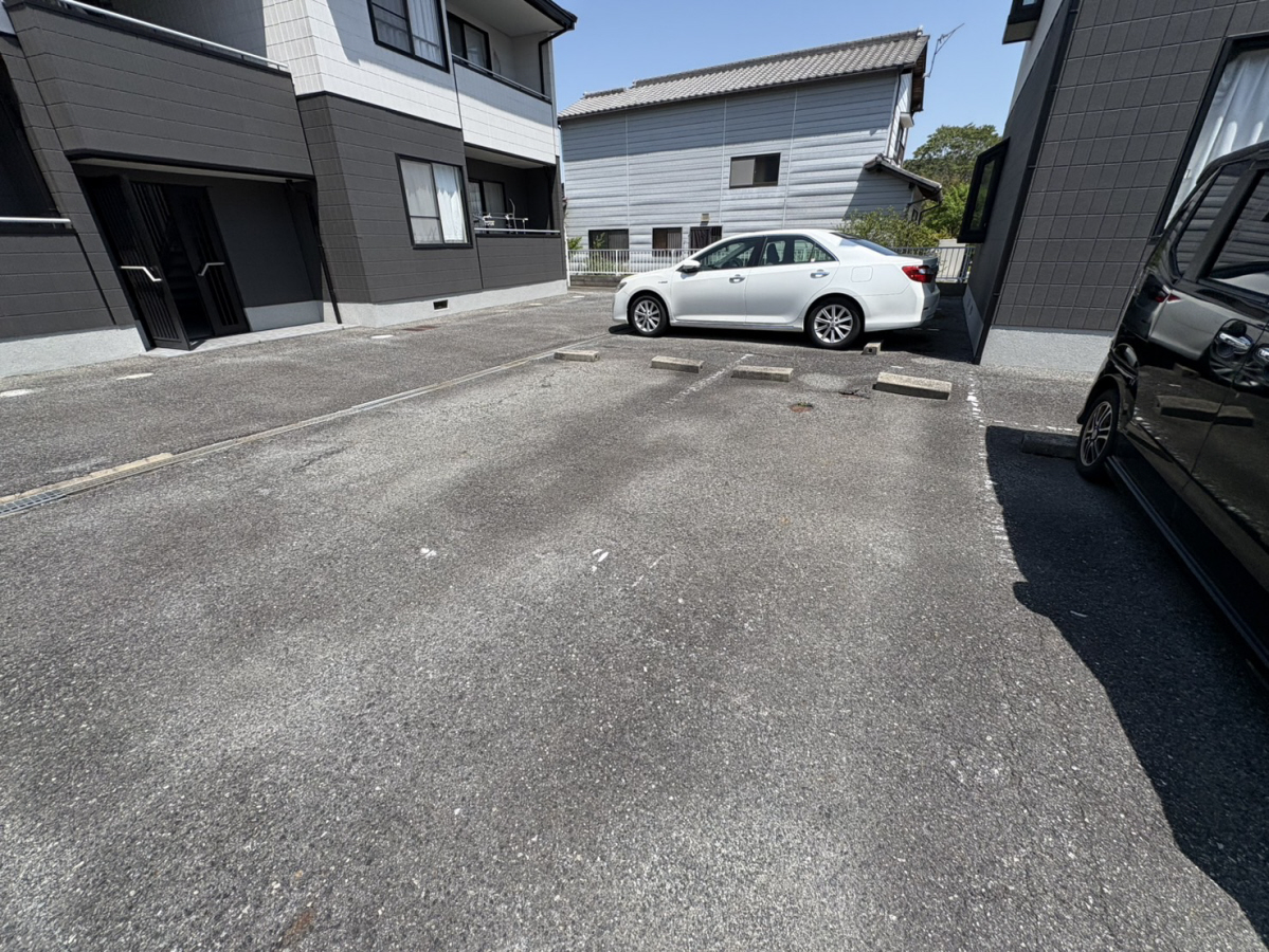 駐車場 写真10