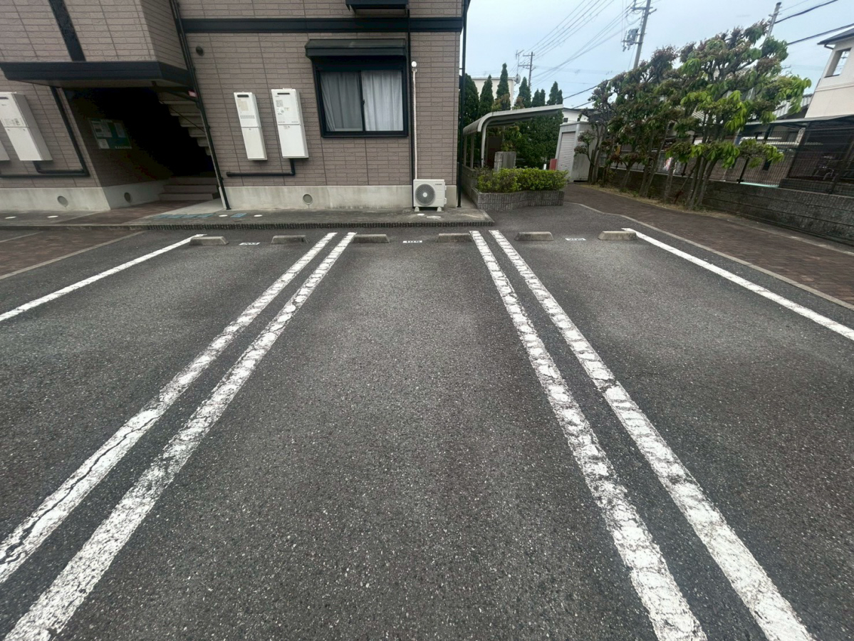 駐車場 写真10