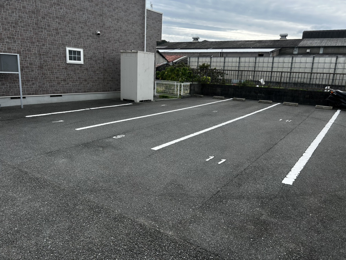 駐車場 写真10