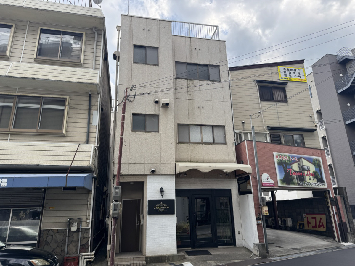 K&Tビル