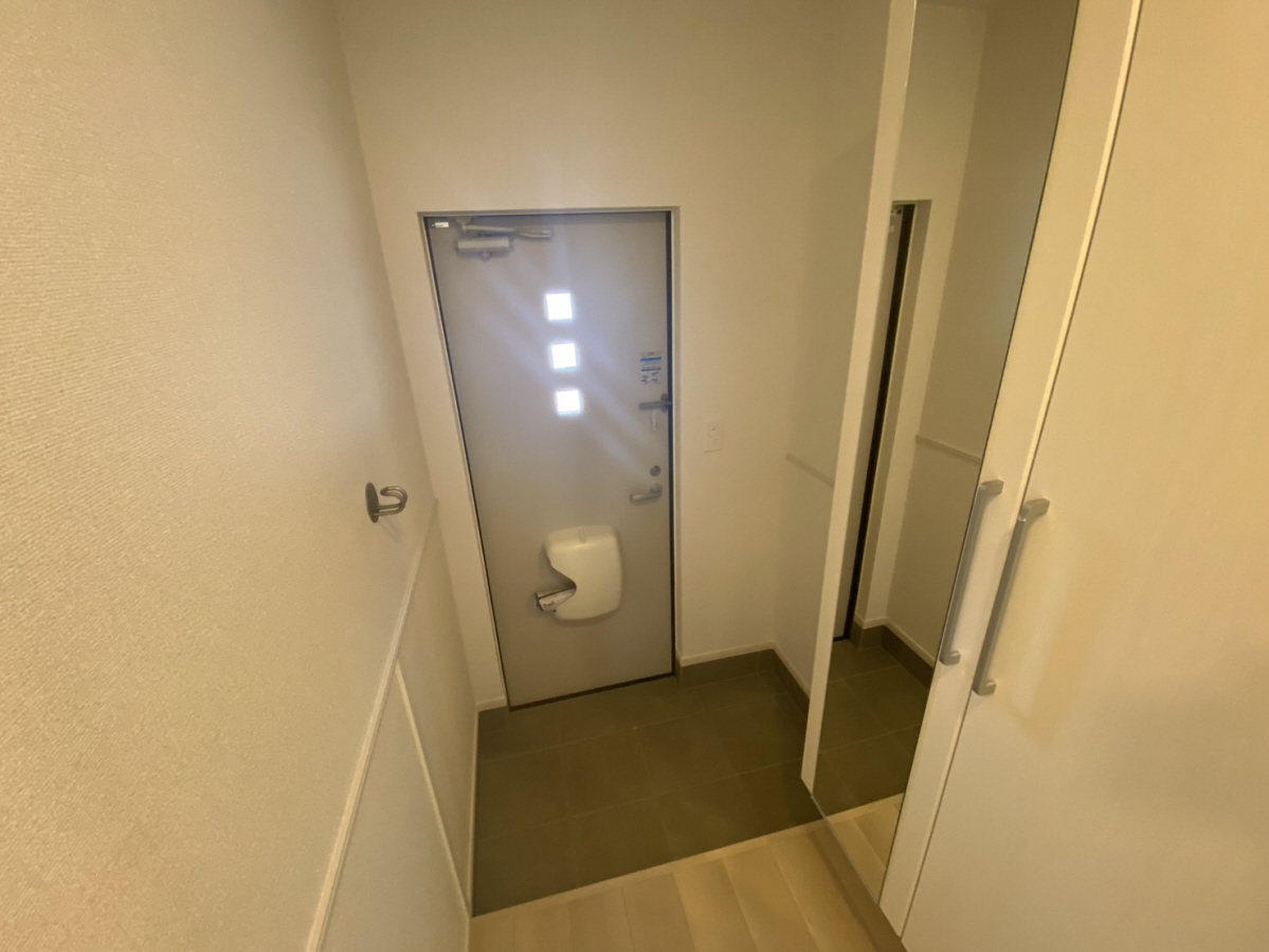 玄関 写真7