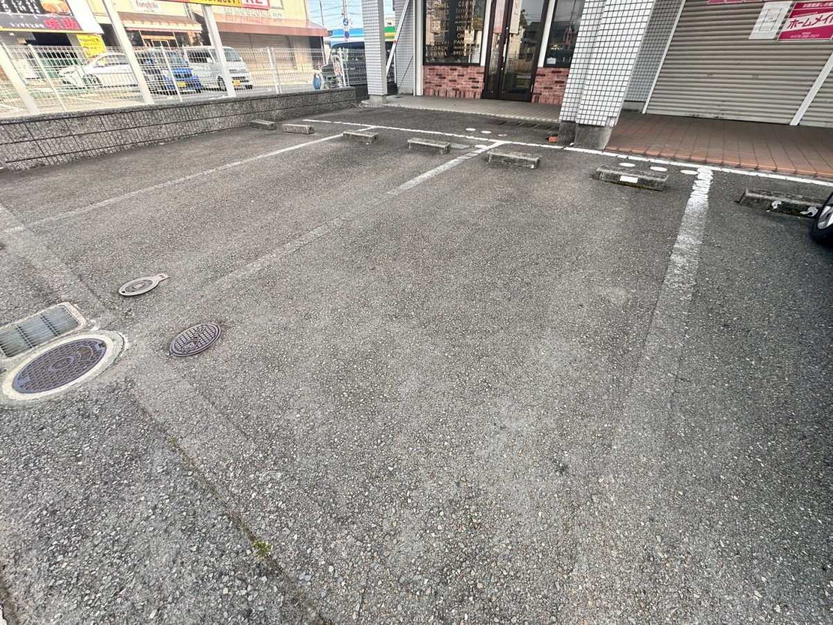 駐車場 写真10