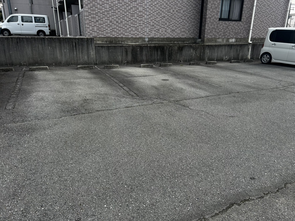 駐車場 写真10