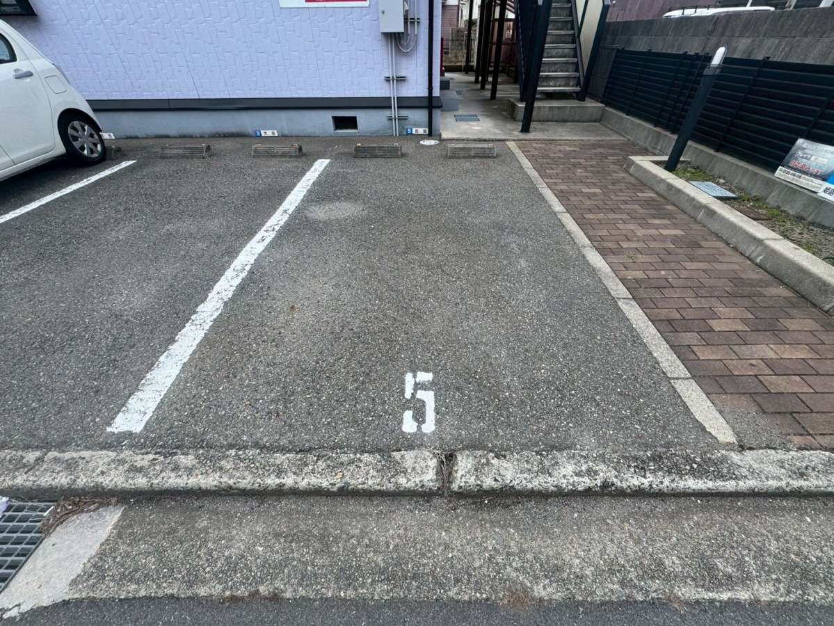 駐車場 写真9