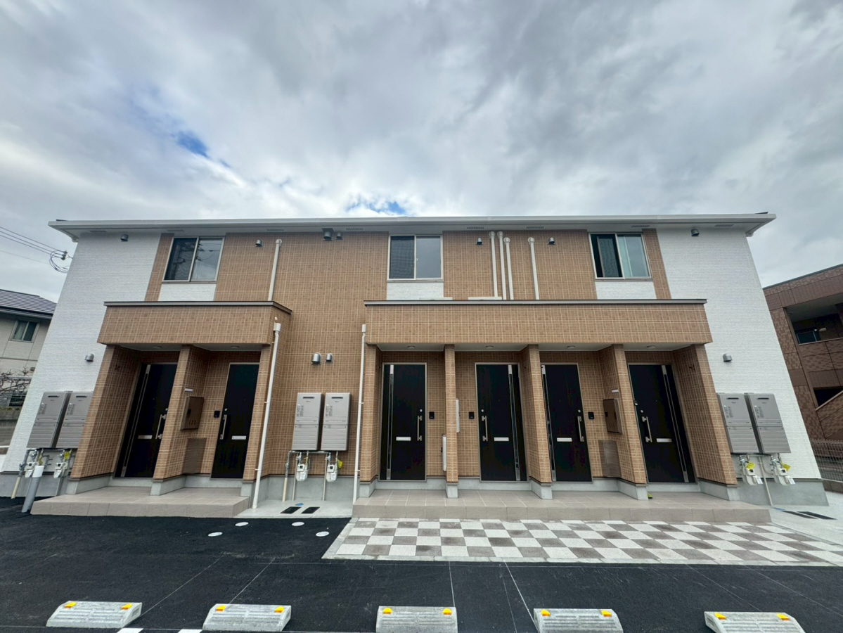 メゾンモンレーヴ