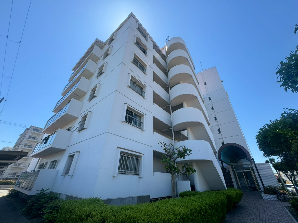 物件番号:1056246513 人気の都市ガスで経済的☆収納豊富で便利です☆周辺環境便利な立地☆