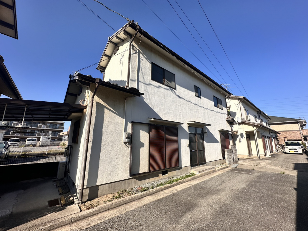 辻井2丁目石森貸家