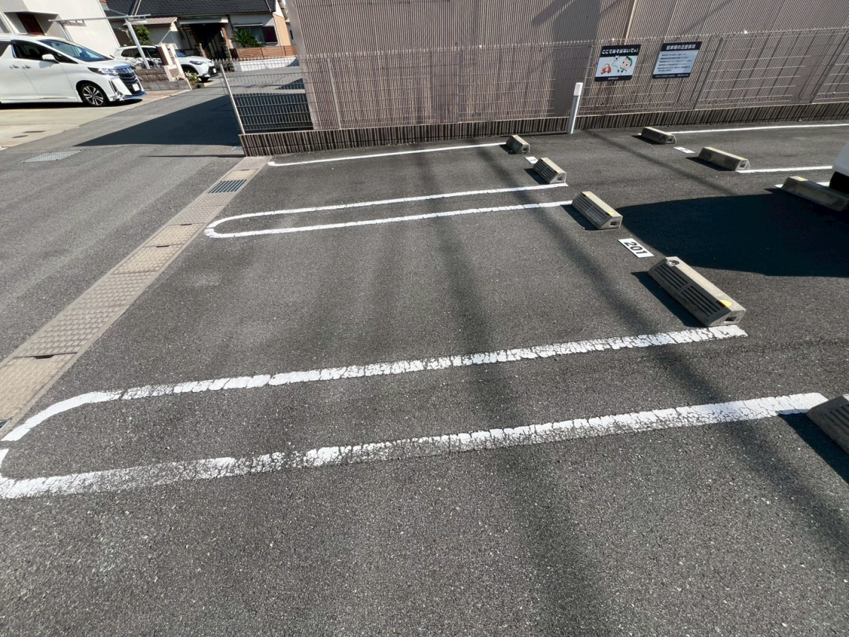 駐車場 写真10