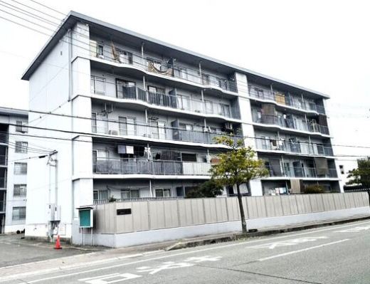 ローレルハイツ姫路天満