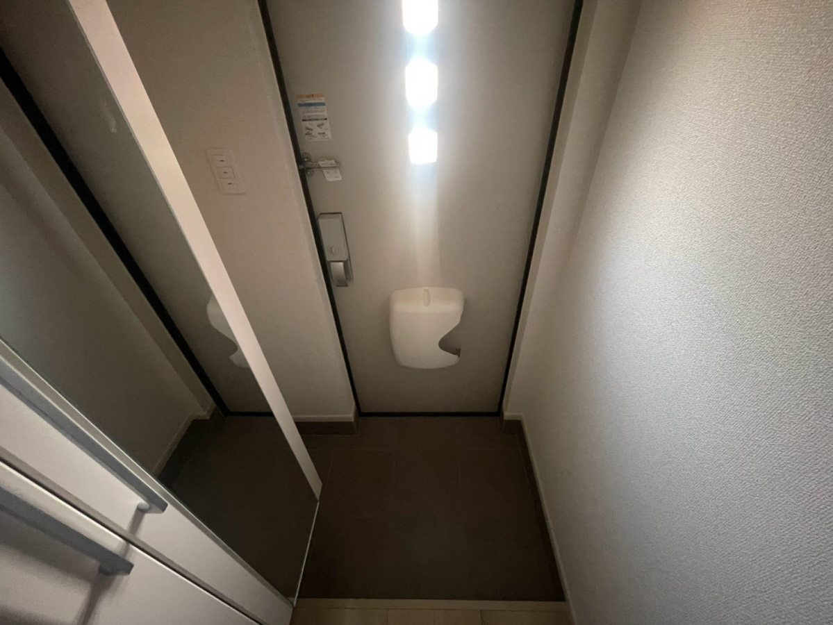 玄関 写真7