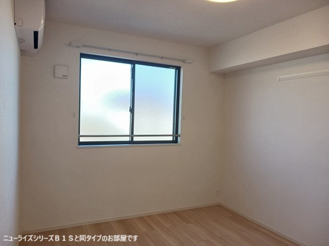 居室 写真8