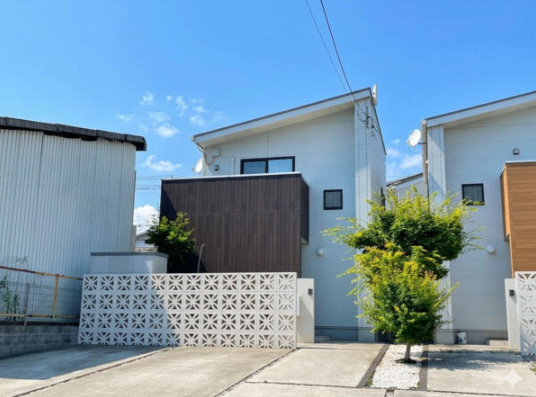 広畑区高浜町貸家