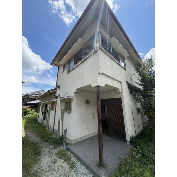 姫路市飾東町北山戸建