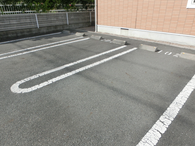 駐車場 写真10