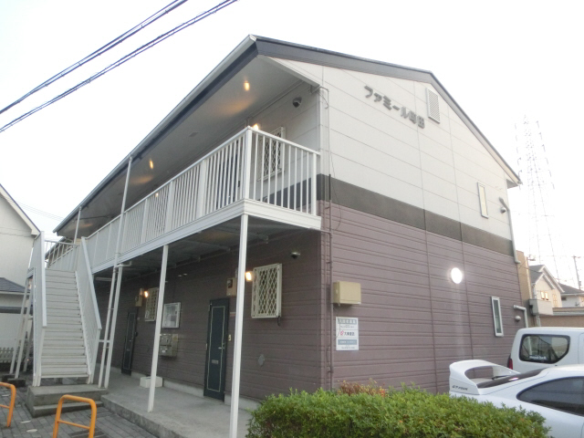 ファミィール町田