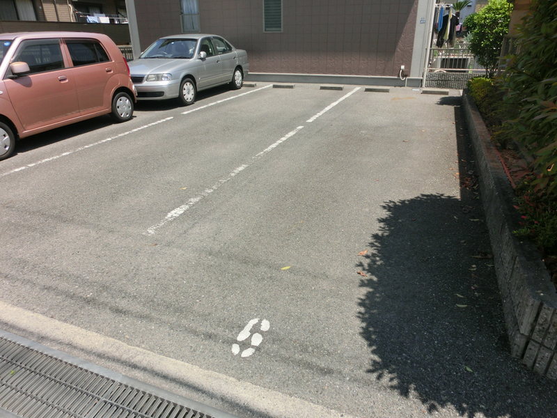 駐車場 写真13