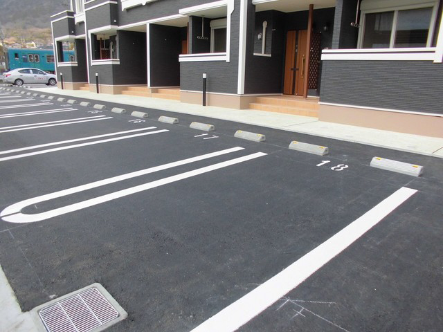 駐車場 写真12