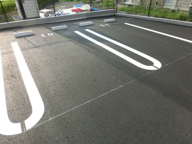 駐車場 写真13