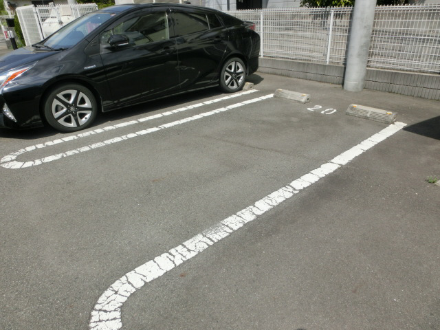 駐車場 写真13