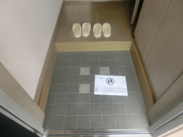 玄関 写真7