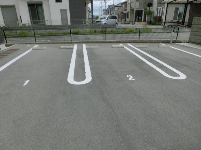 駐車場 写真13