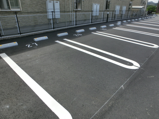 駐車場 写真10