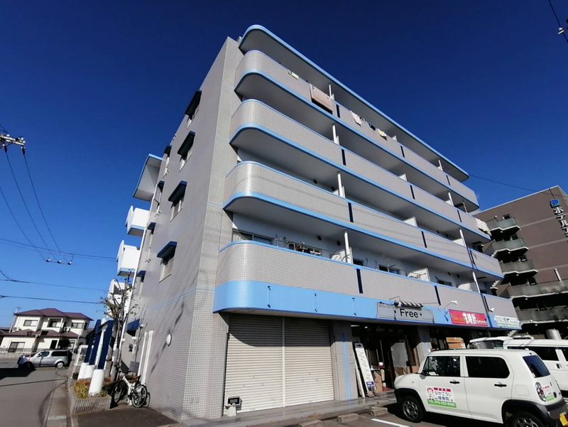 アジュール飾磨
