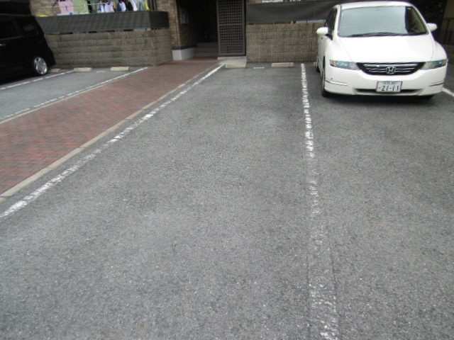 駐車場 写真12