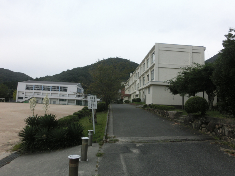 新宮中学校まで2136m (徒歩27分) 写真22